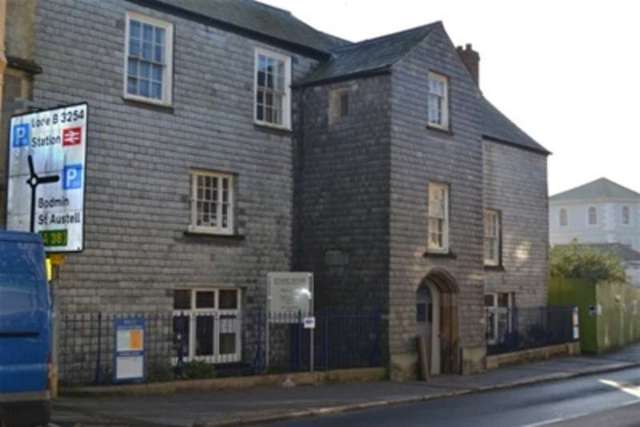 Image of 2 bedroom Flat to rent in Bay Tree Hill Liskeard PL14 at Liskeard, PL14 4GD
