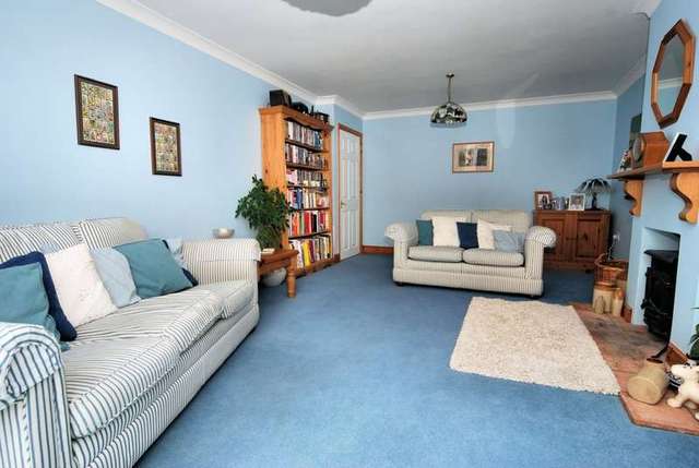  Image of 3 bedroom Semi-Detached house for sale in Lexham Road Litcham King