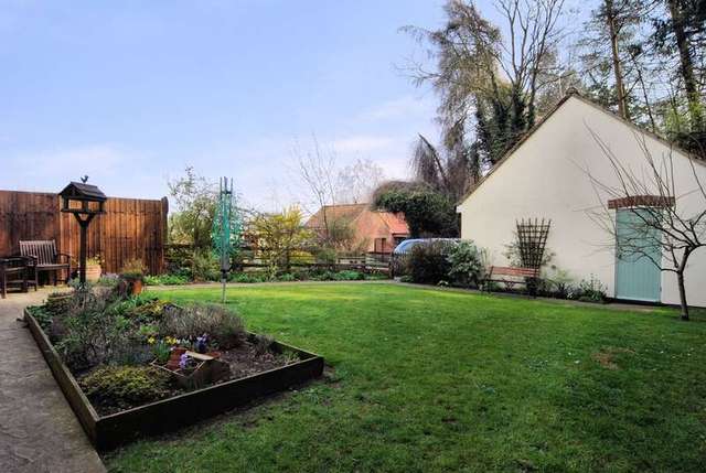  Image of 3 bedroom Semi-Detached house for sale in Lexham Road Litcham King