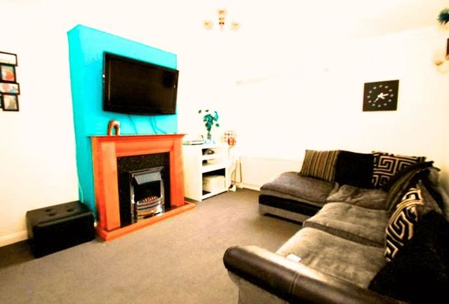  Image of 2 bedroom Detached house for sale in Little Clacton Road Clacton-on-Sea CO16 at Little Clacton Road  Clacton-On-Sea, CO16 8EA