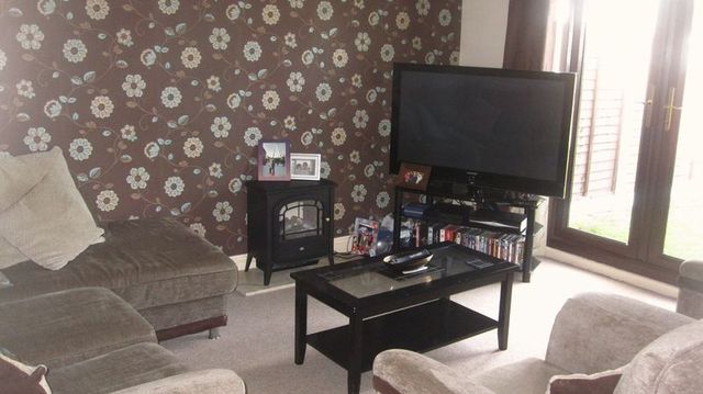  Image of 2 bedroom Detached house for sale in Little Clacton Road Clacton-on-Sea CO16 at Little Clacton Road  Clacton-On-Sea, CO16 8EA