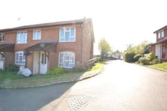  Image of 1 bedroom Flat for sale in Little Thatch Godalming GU7 at Godalming Surrey Farncombe, GU7 3LA