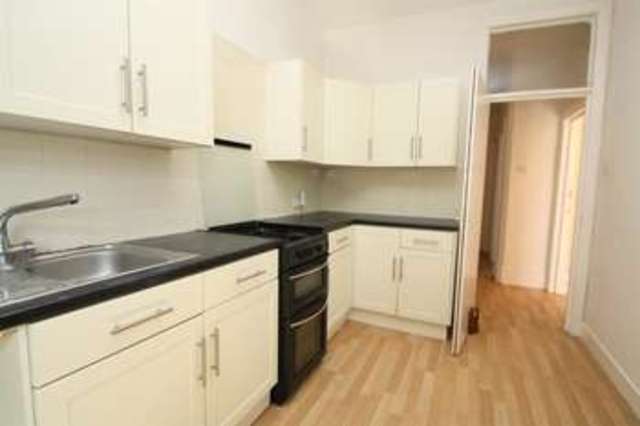  Image of 1 bedroom Property for sale in Lodge Drive London N13 at Lodge Drive London London, N13 5LB