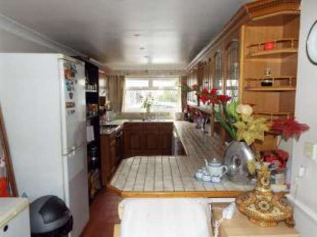  Image of 4 bedroom Town House for sale in Haig Road West London E13 at Plaistow  Newham, E13 9LH