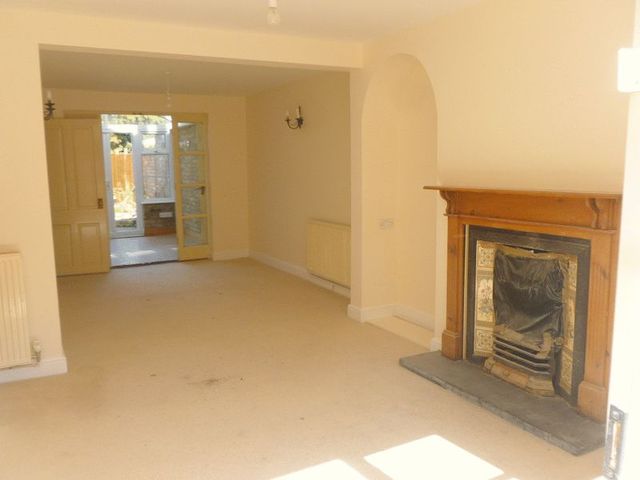  Image of 3 bedroom Semi-Detached house for sale in London Road Aston Clinton Aylesbury HP22 at London Road  Aston Clinton, HP22 5HS