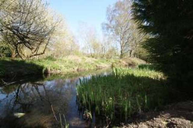  Image of 3 bedroom Flat for sale in London Road Hemel Hempstead HP3 at London Road  Hemel Hempstead, HP3 9SD