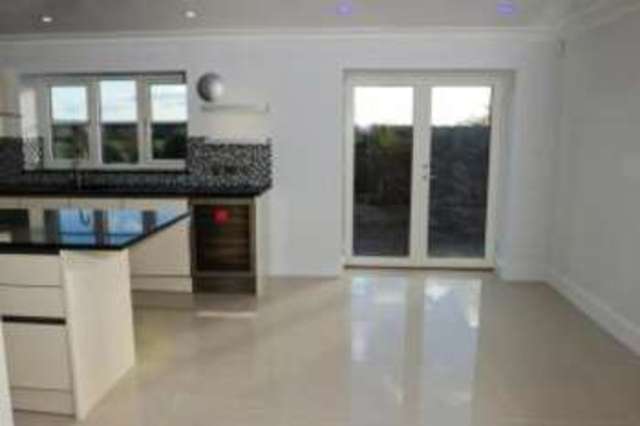  Image of 4 bedroom Detached house for sale in London Road Stanford Rivers Ongar CM5 at Stanford Rivers Ongar Little End, CM5 9QF