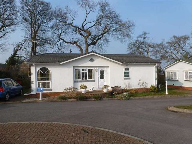  Image of 2 bedroom Detached house for sale in London Road West Kingsdown Sevenoaks TN15 at West Kingsdown Sevenoaks Sevenoaks, TN15 6AP