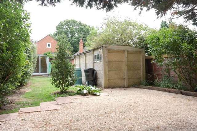  Image of 2 bedroom Detached house for sale in London Road Wokingham RG40 at Wokingham Berkshire Wokingham, RG40 1RD