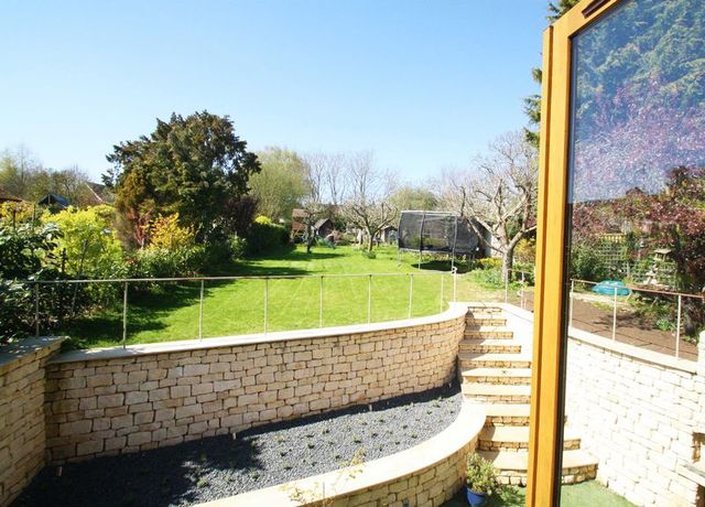  Image of 4 bedroom Detached house for sale in High Street Long Crendon Aylesbury HP18 at 45 High Street  Long Crendon, HP18 9AL