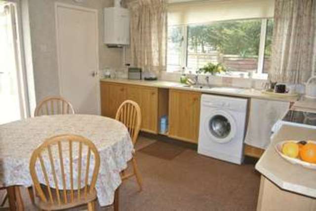  Image of 2 bedroom Detached house for sale in Longcliffe Road Grantham NG31 at Longcliffe Road  Grantham, NG31 8DX