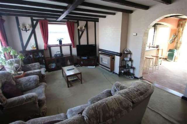  Image of 3 bedroom Semi-Detached house for sale in Lonsdale Close Ipswich IP4 at Ipswich, IP4 4HB