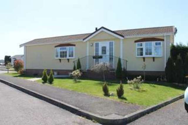  Image of 2 bedroom Detached house for sale in Fourth Avenue Holly Lodge Lower Kingswood Tadworth KT20 at Holly Lodge Lower Kingswood Kingswood, KT20 6SJ