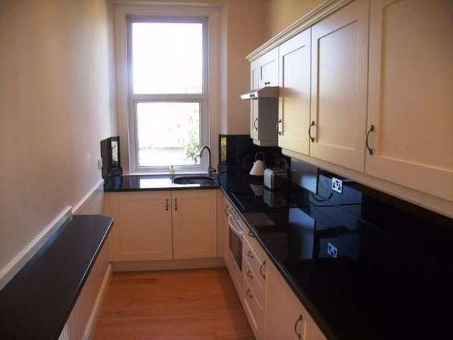  Image of 1 bedroom Flat to rent in Lower Oldfield Park Bath BA2 at Oldfield Park Bath Corston, BA2 3HP