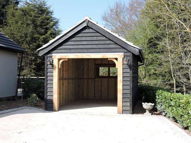  Image of 4 bedroom Chalet to rent in Lower Road Hemingstone Ipswich IP6 at Lower Road Hemingstone Ipswich, IP6 9RT
