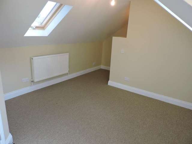 Image of 4 bedroom Chalet to rent in Lower Road Hemingstone Ipswich IP6 at Lower Road Hemingstone Ipswich, IP6 9RT