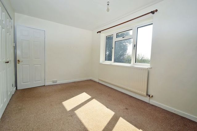  Image of 4 bedroom Detached house to rent in Lower Strode Road Clevedon BS21 at Lower Strode Road  Clevedon, BS21 6UU