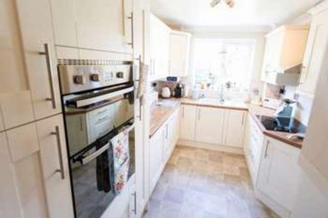  Image of 4 bedroom Detached house for sale in Wayne Close Lowestoft NR32 at Wayne Close  Lowestoft, NR32 4SX