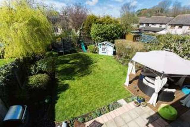  Image of 4 bedroom Detached house for sale in Wayne Close Lowestoft NR32 at Wayne Close  Lowestoft, NR32 4SX