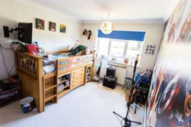  Image of 4 bedroom Detached house for sale in Wayne Close Lowestoft NR32 at Wayne Close  Lowestoft, NR32 4SX