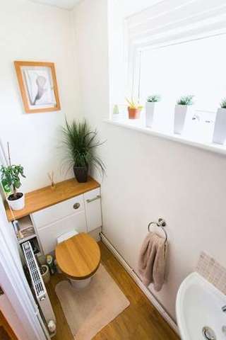  Image of 4 bedroom Detached house for sale in Wayne Close Lowestoft NR32 at Wayne Close  Lowestoft, NR32 4SX