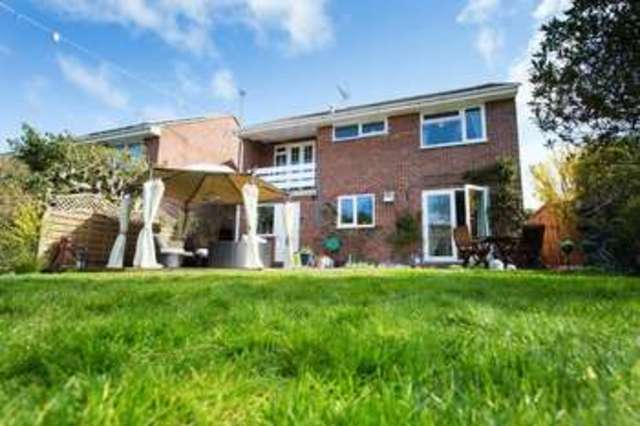 Image of 4 bedroom Detached house for sale in Wayne Close Lowestoft NR32 at Wayne Close  Lowestoft, NR32 4SX