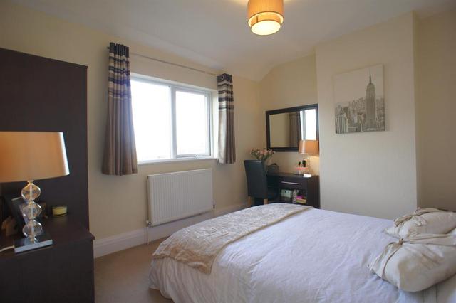  Image of 2 bedroom Terraced house for sale in Loxley View Road Sheffield S10 at Crookes Sheffield Fulwood, S10 1QZ