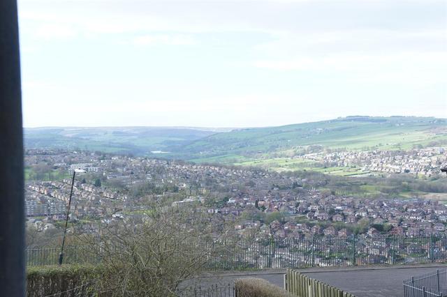  Image of 2 bedroom Terraced house for sale in Loxley View Road Sheffield S10 at Crookes Sheffield Fulwood, S10 1QZ