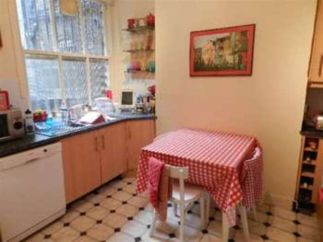  Image of 2 bedroom Property to rent in Lurline Gardens London SW11 at Lurline Gardens London London, SW11 4DG