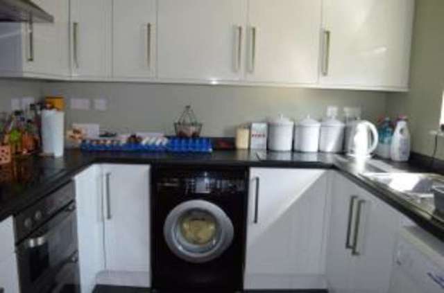  Image of 3 bedroom Detached house for sale in Scutts Close Lytchett Matravers Poole BH16 at Lytchett Matravers Poole Lytchett Matravers, BH16 6HB