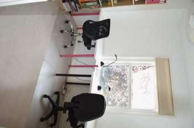  Image of 3 bedroom Terraced house to rent in Malmesbury Road Shirley Southampton SO15 at Malmesbury Road  Southampton, SO15 5FR