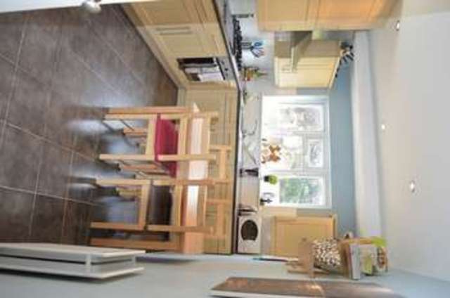  Image of 3 bedroom Terraced house to rent in Malmesbury Road Shirley Southampton SO15 at Malmesbury Road  Southampton, SO15 5FR