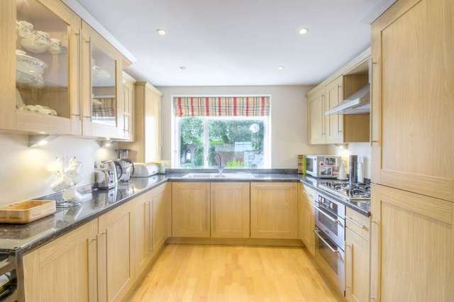  Image of 3 bedroom Flat for sale in Maltravers Street Arundel BN18 at Arundel  Arundel, BN18 9BU