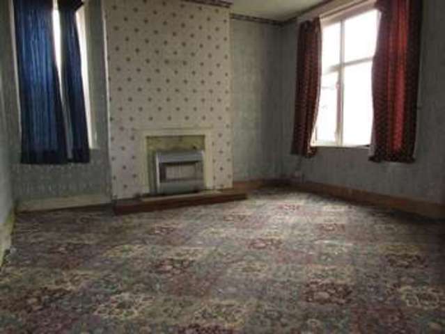  Image of 3 bedroom Terraced house for sale in Malvern Avenue Bury BL9 at Malvern Avenue  Bury, BL9 6NW