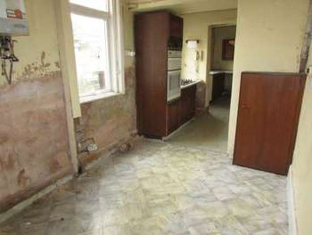  Image of 3 bedroom Terraced house for sale in Malvern Avenue Bury BL9 at Malvern Avenue  Bury, BL9 6NW