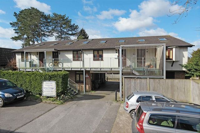  Image of 1 bedroom Flat for sale in Lewes Road Forest Row RH18 at Lewes Road  Forest Row, RH18 5GA