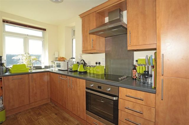  Image of 1 bedroom Flat for sale in Lewes Road Forest Row RH18 at Lewes Road  Forest Row, RH18 5GA