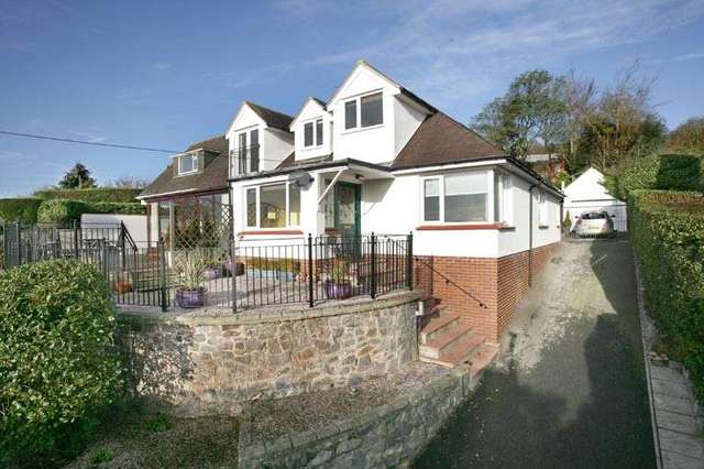  Image of 5 bedroom Detached house for sale in Manor Road Bishopsteignton Teignmouth TQ14 at 14 Manor Road  Teignmouth, TQ14 9SU