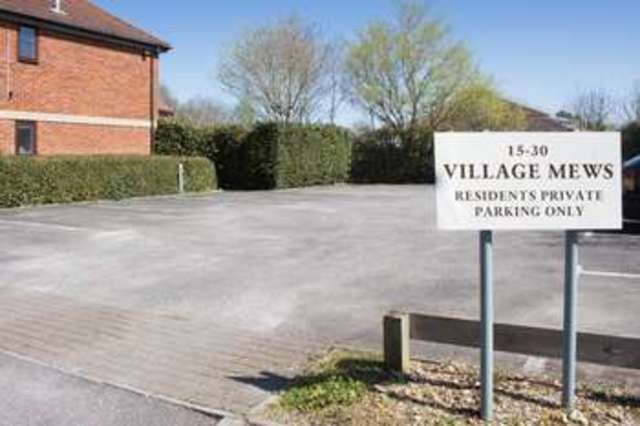  Image of 1 bedroom Flat for sale in Vicarage Road Marchwood Southampton SO40 at Vicarage Road Marchwood Southampton, SO40 4SX