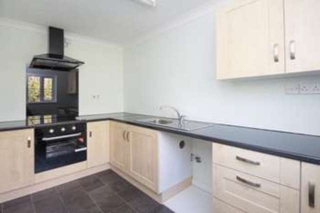  Image of 1 bedroom Flat for sale in Vicarage Road Marchwood Southampton SO40 at Vicarage Road Marchwood Southampton, SO40 4SX