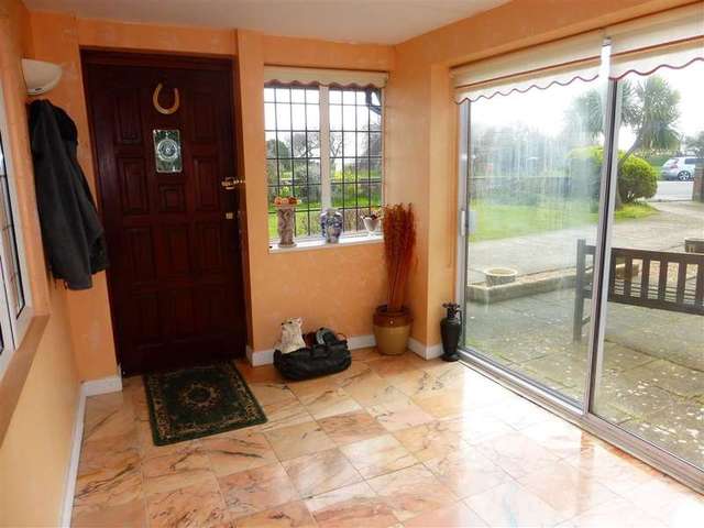  Image of 3 bedroom Detached house for sale in Marine Drive Goring-by-Sea Worthing BN12 at Goring-By-Sea Worthing Worthing, BN12 4QN