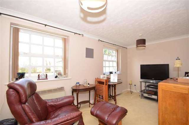  Image of 1 bedroom Flat for sale in Drew Lane Deal CT14 at Deal Kent Deal, CT14 7XS