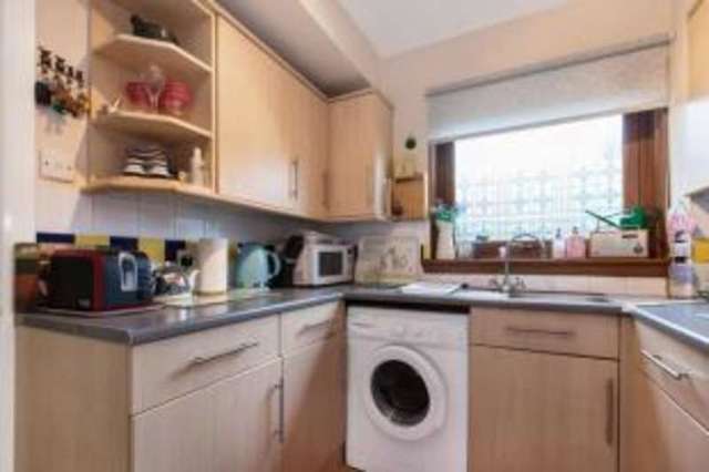  Image of 2 bedroom Flat for sale in Maxwood Place Girdle Toll Irvine KA11 at Girdle Toll Irvine Perceton, KA11 1QG