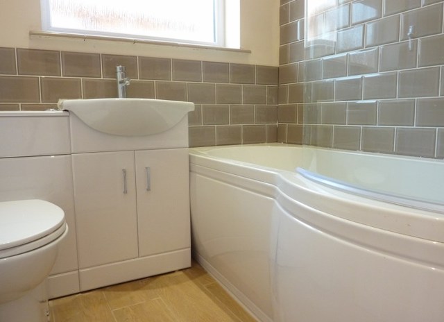  Image of 3 bedroom Detached house to rent in Mayfield Close Stubbington Fareham PO14 at Mayfield Close  Fareham, PO14 2QD