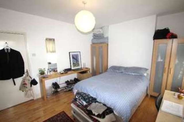  Image of 3 bedroom Flat to rent in Mayton Street London N7 at London N7 6QR Holloway, N7 6QR