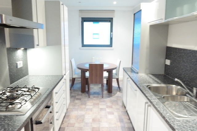  Image of 2 bedroom Flat to rent in Meadowside Quay Walk Glasgow G11 at Glasgow Harbour Glasgow Glasgow, G11 6AY