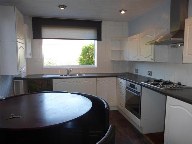  Image of 3 bedroom Detached house to rent in Meadvale Road Addiscombe Croydon CR0 at Meadvale Road  CROYDON, CR0 6JY