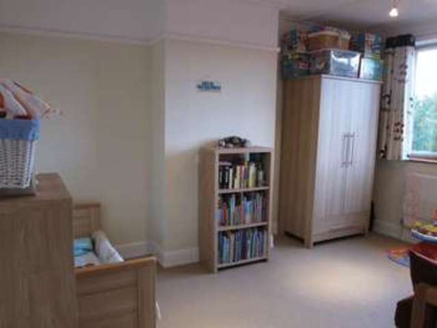  Image of 3 bedroom Semi-Detached house to rent in Meadway Ashford TW15 at Meadway  Ashford, TW15 2TJ