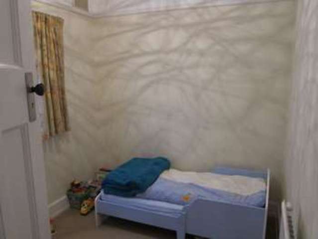  Image of 3 bedroom Semi-Detached house to rent in Meadway Ashford TW15 at Meadway  Ashford, TW15 2TJ