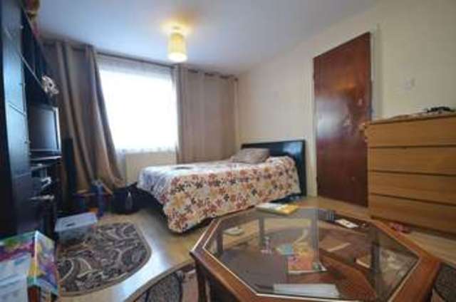  Image of 3 bedroom Detached house to rent in Meeson Road London E15 at Meeson Road  London, E15 4AP